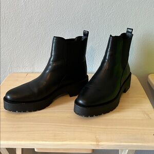 Sam Edelman Black Leather Chelsea Boots